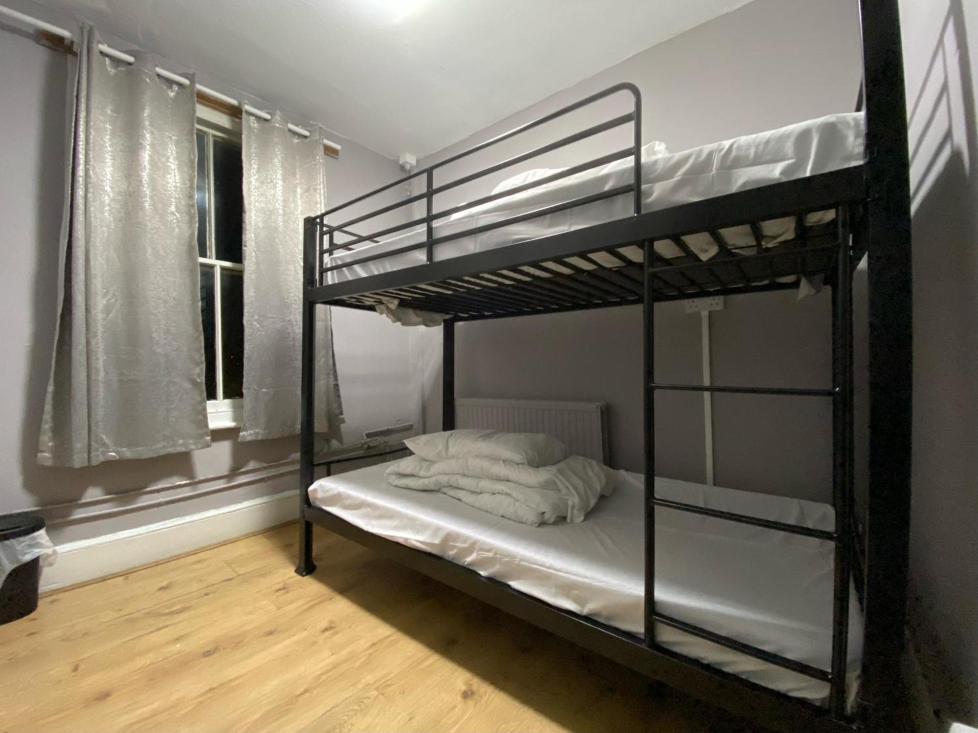 Queen Elizabeth Hostel ลอนดอน ภายนอก รูปภาพ